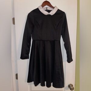 Wednesday Addams Adult Costume – Complete Set